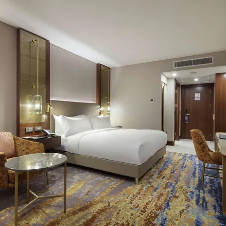 Doubletree By Hilton Centre Hotel 5*